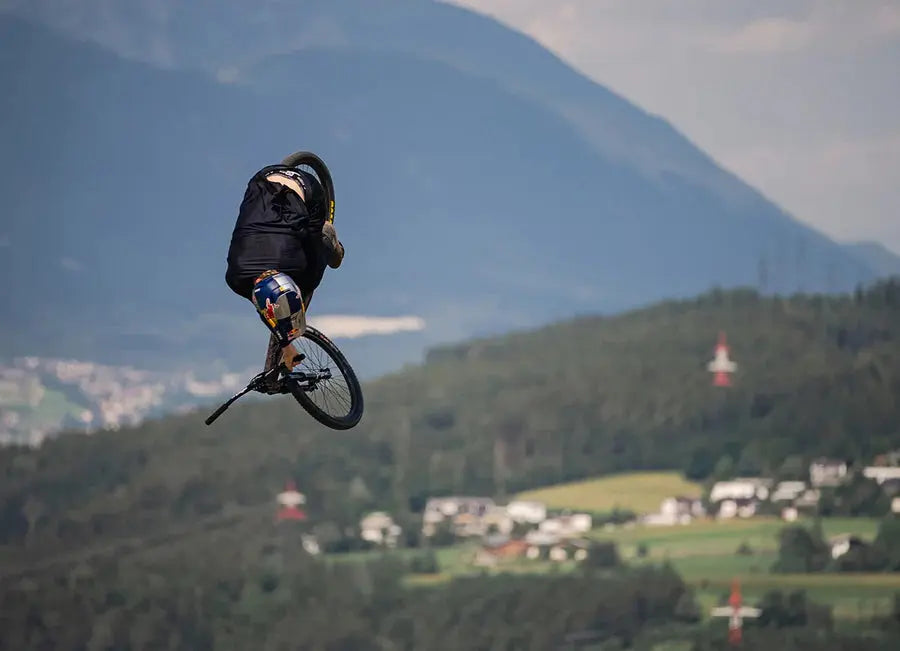 Seven in a Row - Fasthouse