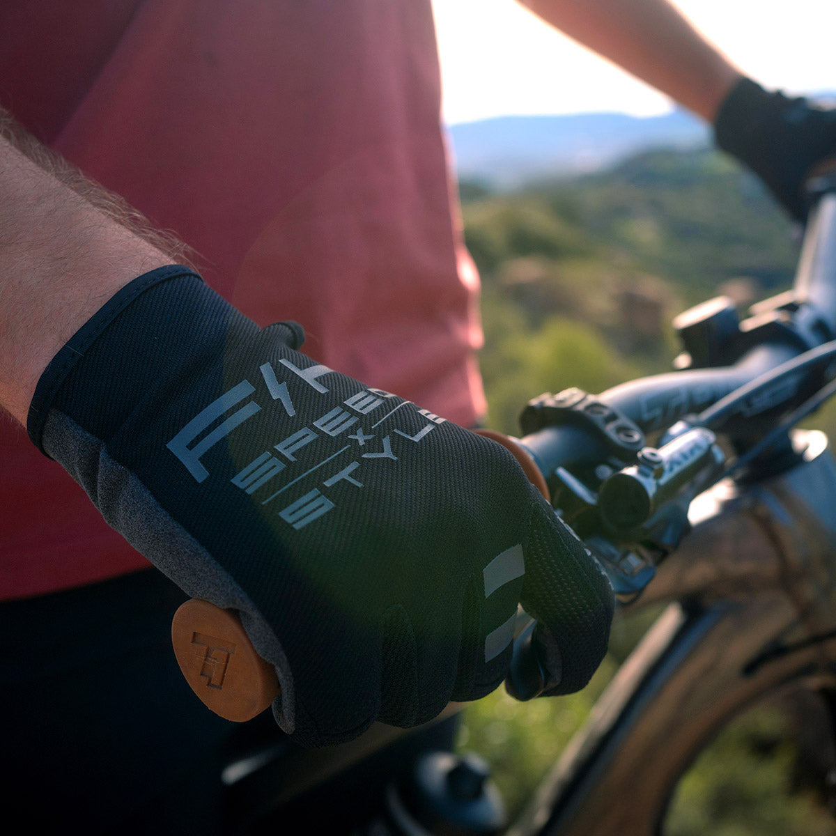 Impakt Utopia Glove - Black/Gray