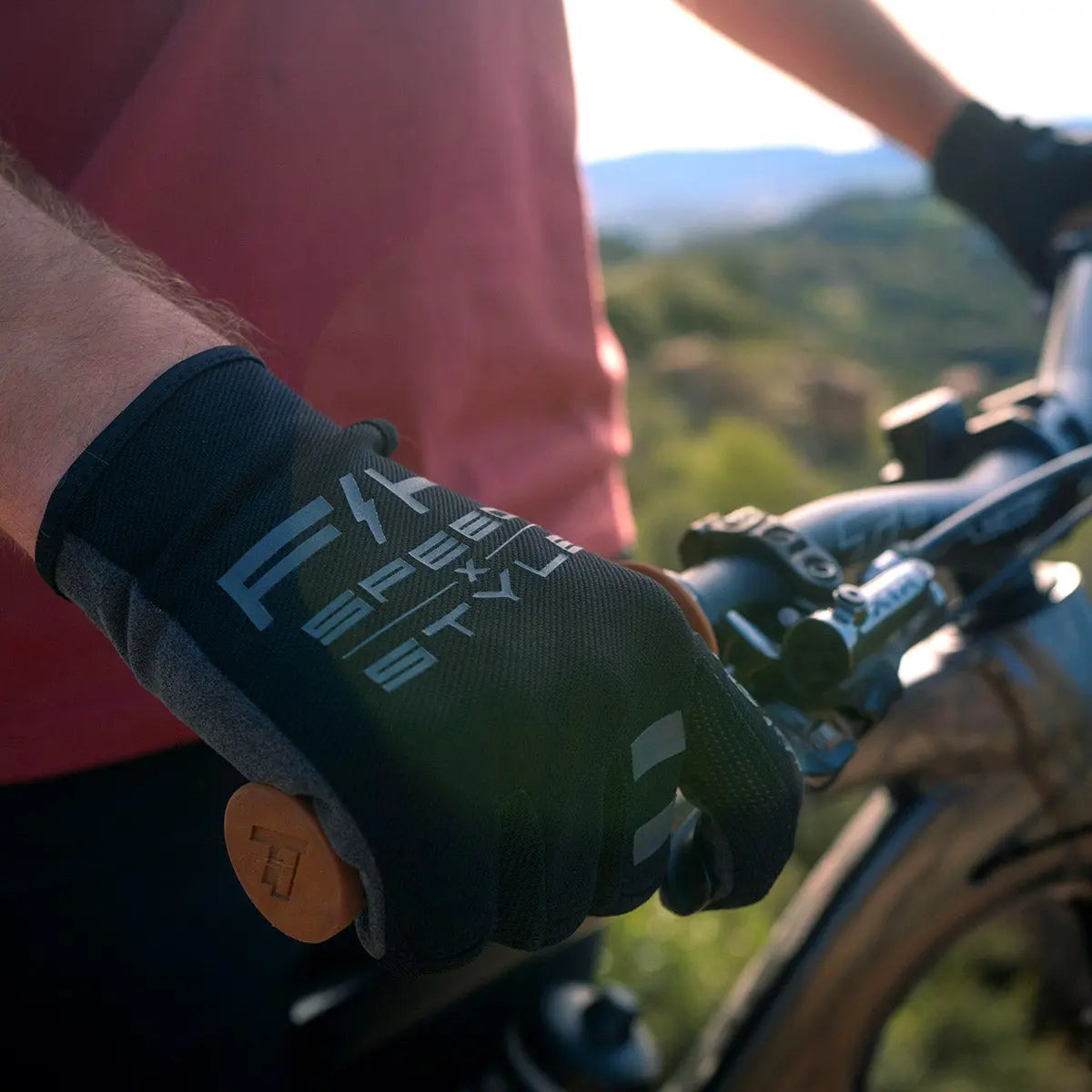 Impakt Utopia Glove - Black/Gray - Fasthouse