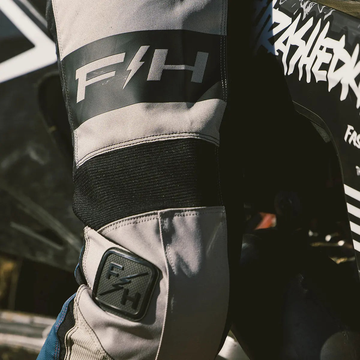 Grindhouse Club Pant - Light Gray/Black/Teal - Fasthouse