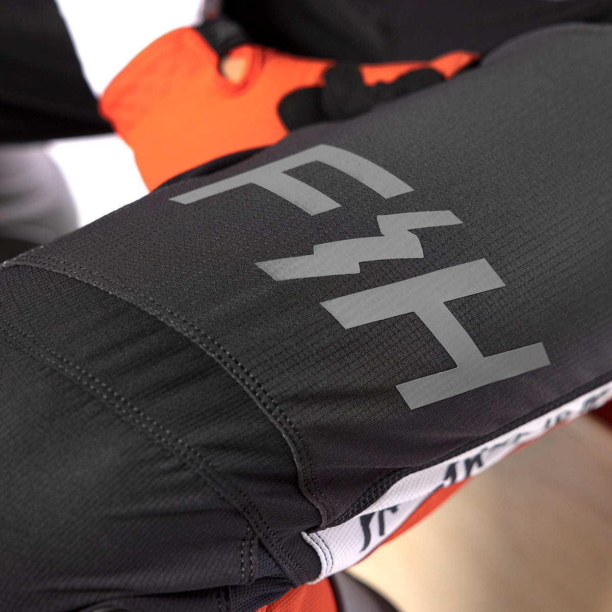 Elrod Nocturne Pant - Gray/Black