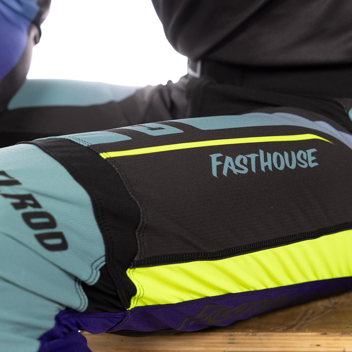 Elrod React Pant - Light Indigo/Black