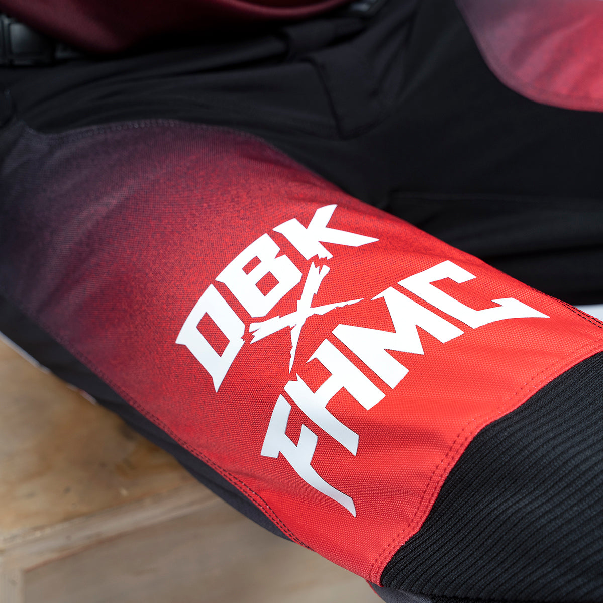 Grindhouse Twitch Pant - Black/Red