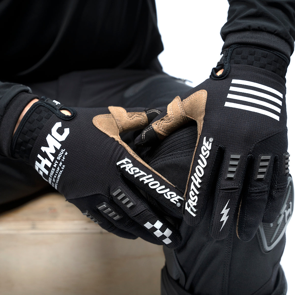 Off-Road Sand Cat Glove - Black/Black