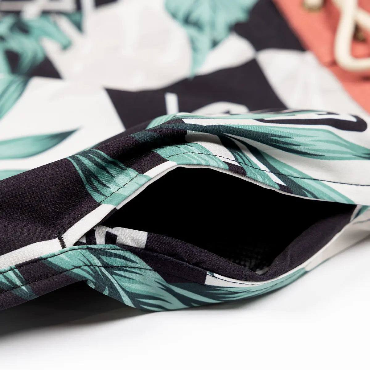 Poolside 19" Boardshort Fasthouse