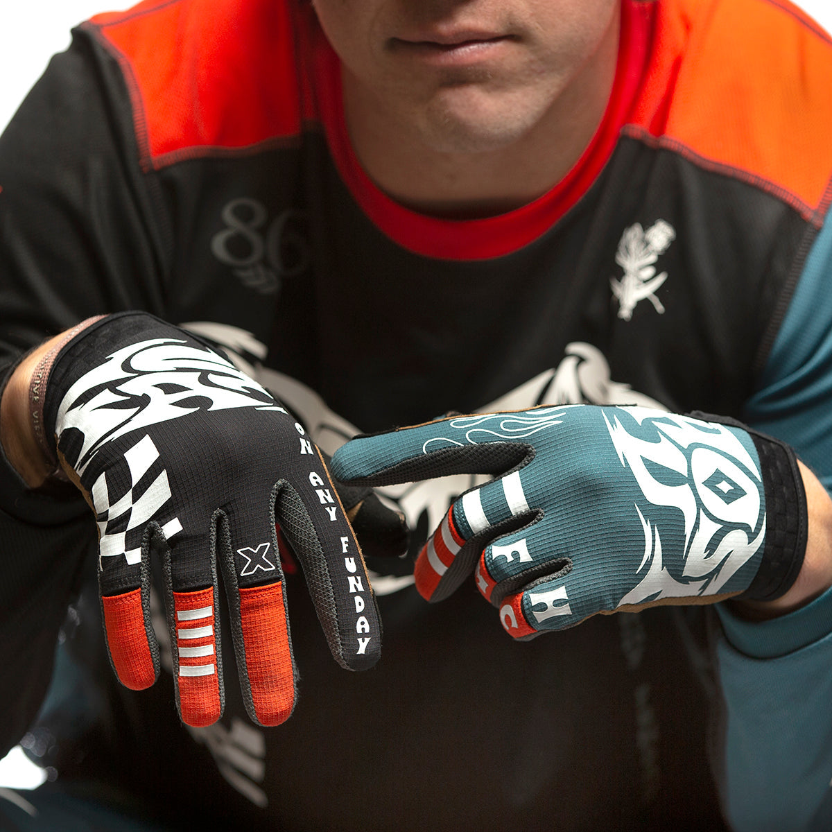Speed Style Bereman Glove - Black/Infrared closeout