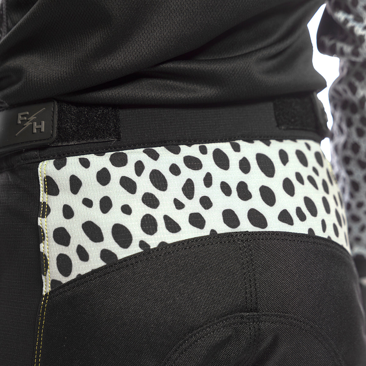 Speed Style Zenith Girl's Pant - Black