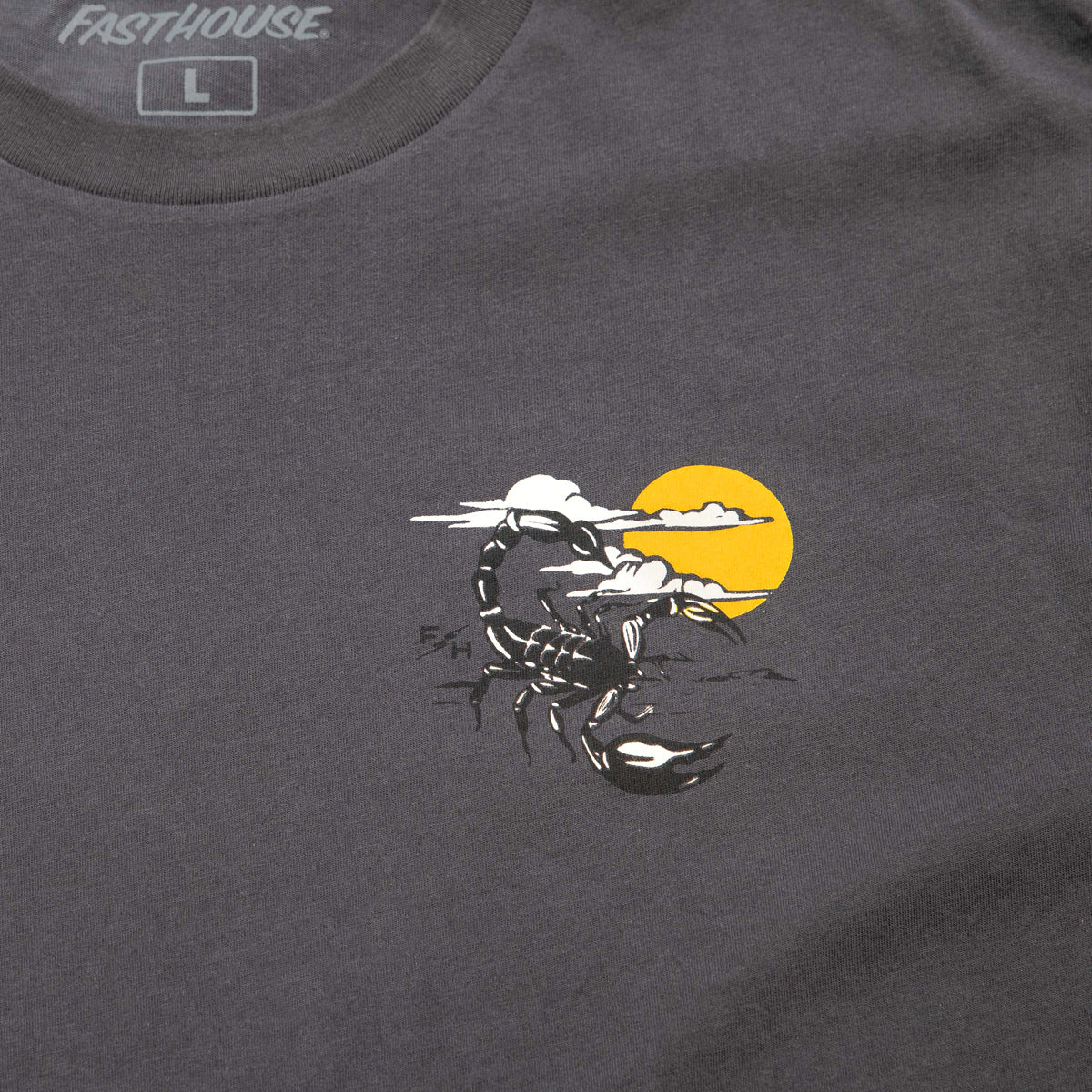 Stinger Tee - Graphite Black