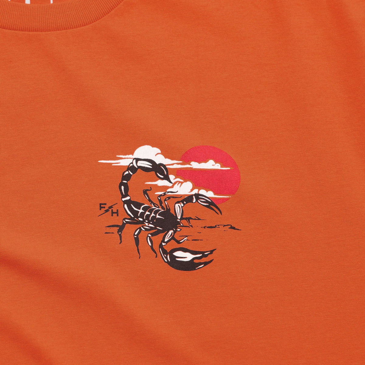 Stinger Tee - Rust