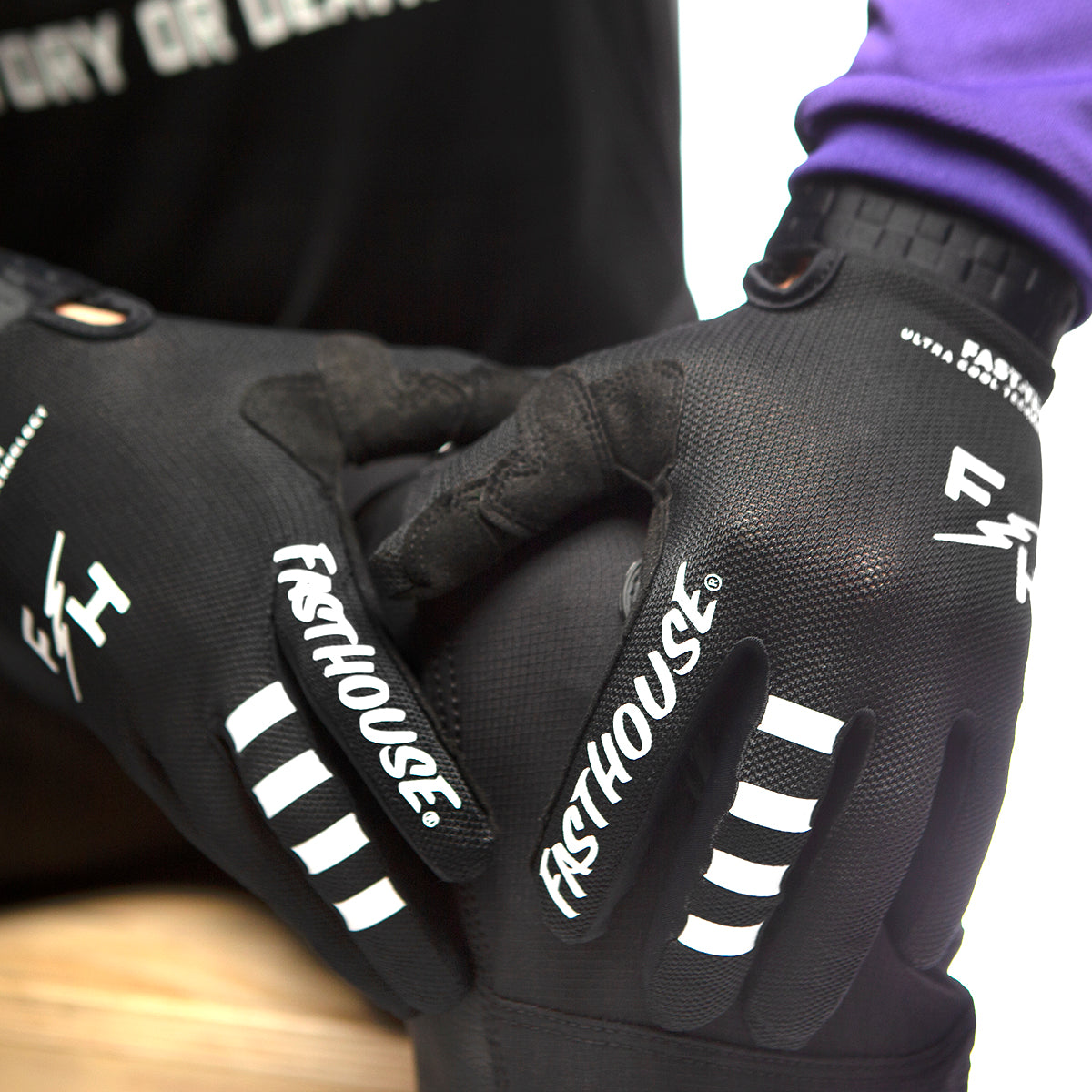 Vapor Glove - Black/Black Closeout