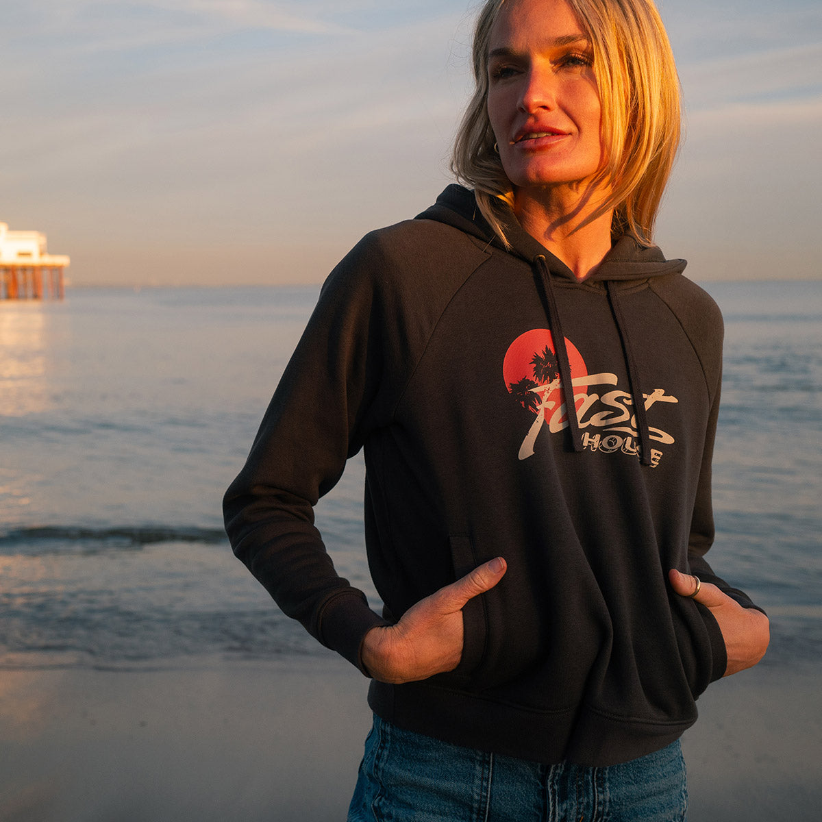 Women's Sunset Hooded Pullover