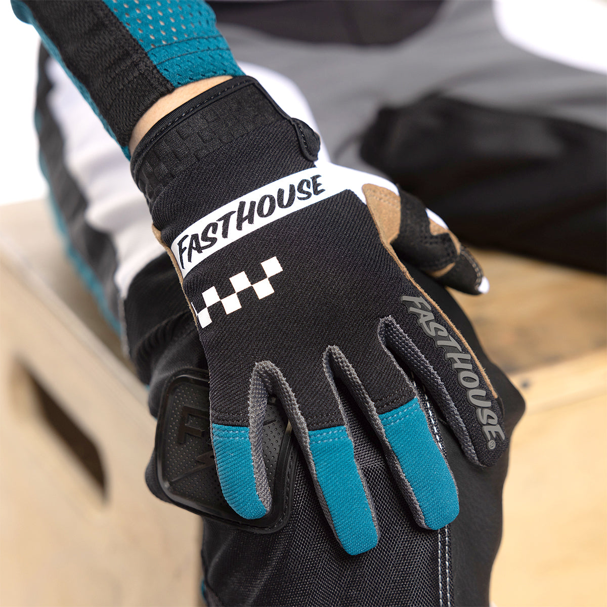 Speed Style Mod Youth Glove - White/Black/Marine