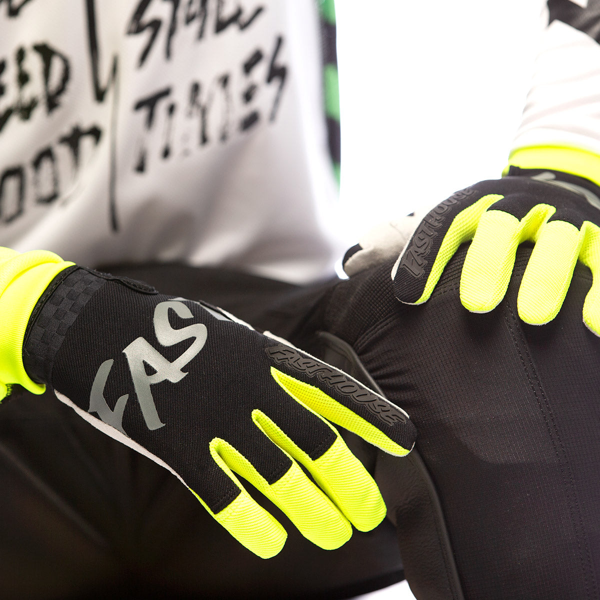 Sector Youth Glove - Back/Hi-Viz