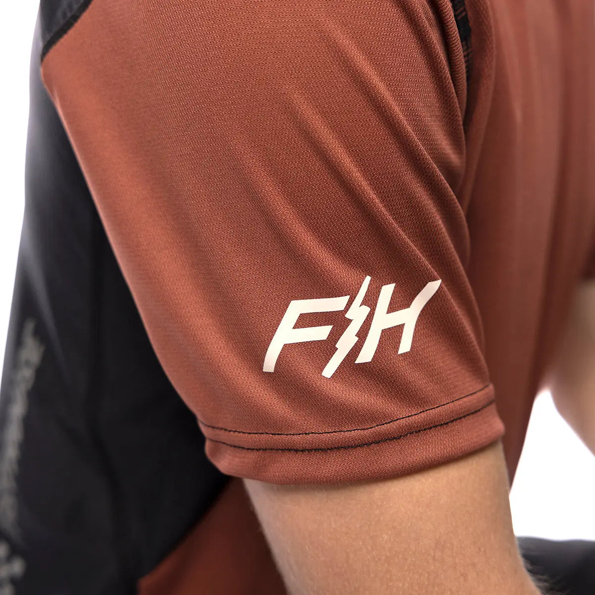 Alloy Rally Short Sleeve Jersey - Clay/Black
