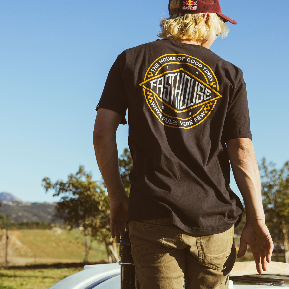 Coastal Tee - Black Fasthouse