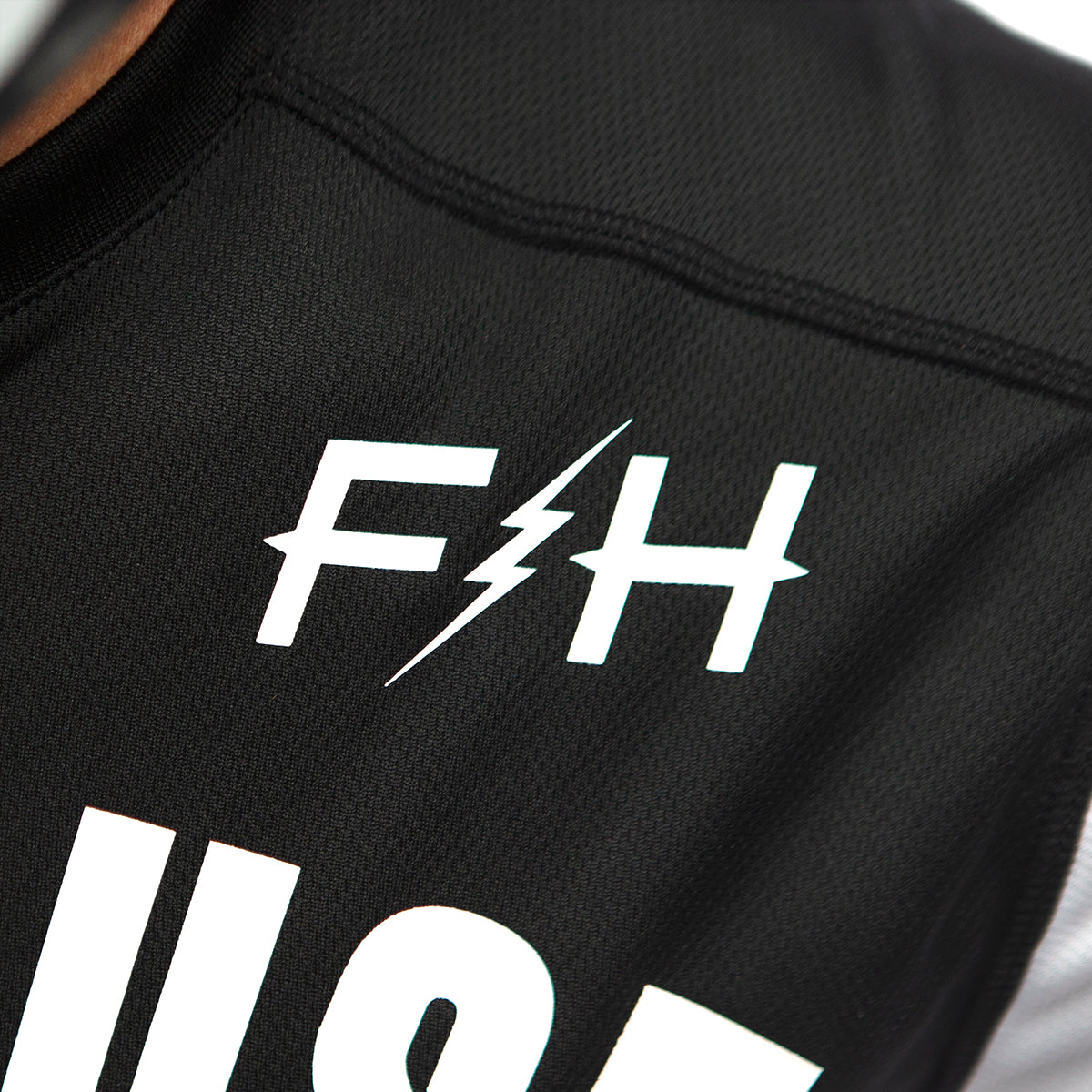 Carbon Jersey - Black/White closeout
