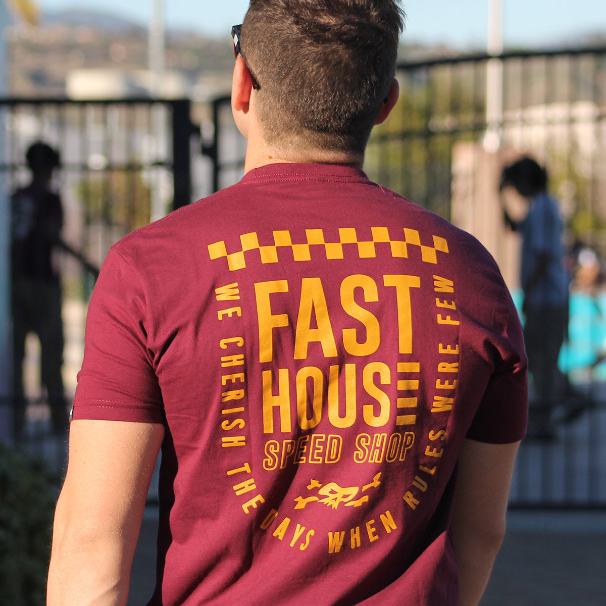 Essential Tee - Maroon closeout