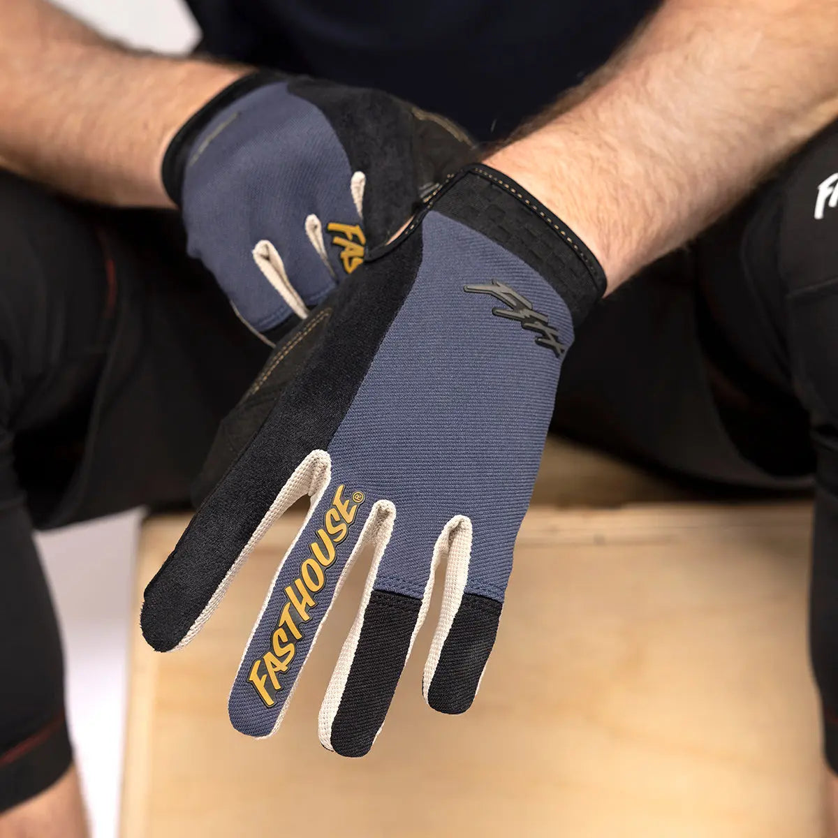 Ridgeline Ronin Glove - Midnight Navy - Fasthouse
