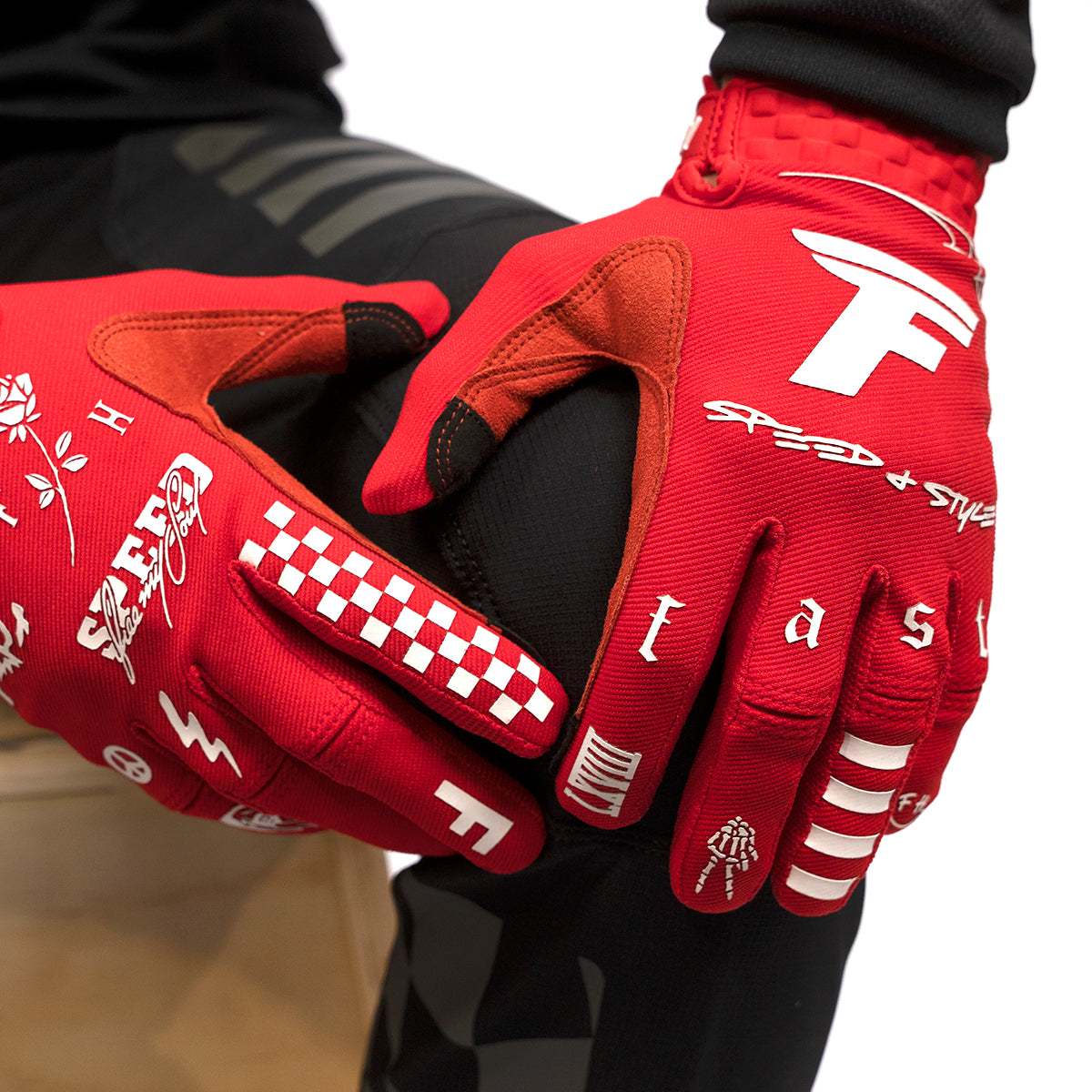 Burn Free Speed Style Glove - Red