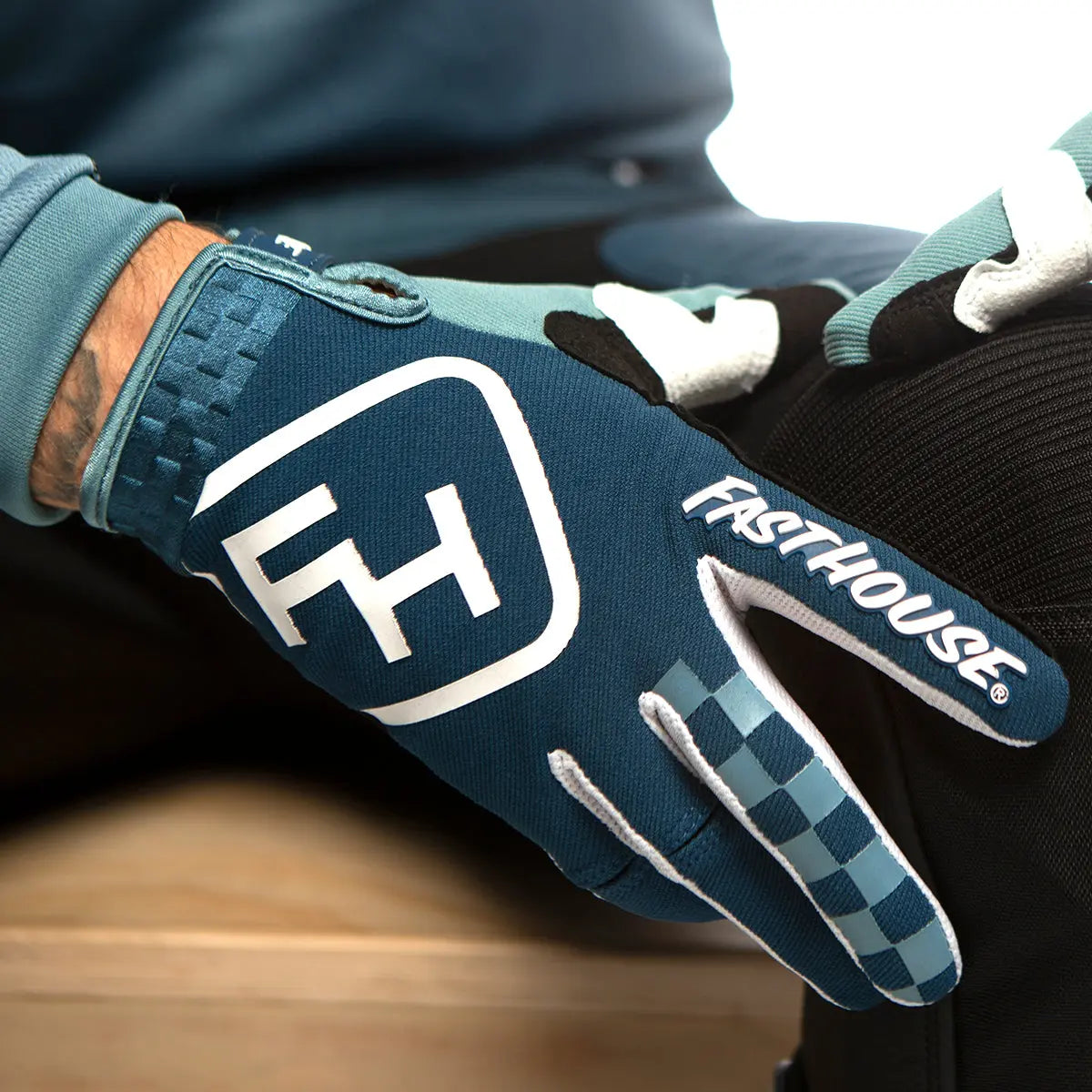 Speed Style Legacy Glove - Indigo/Black - Fasthouse