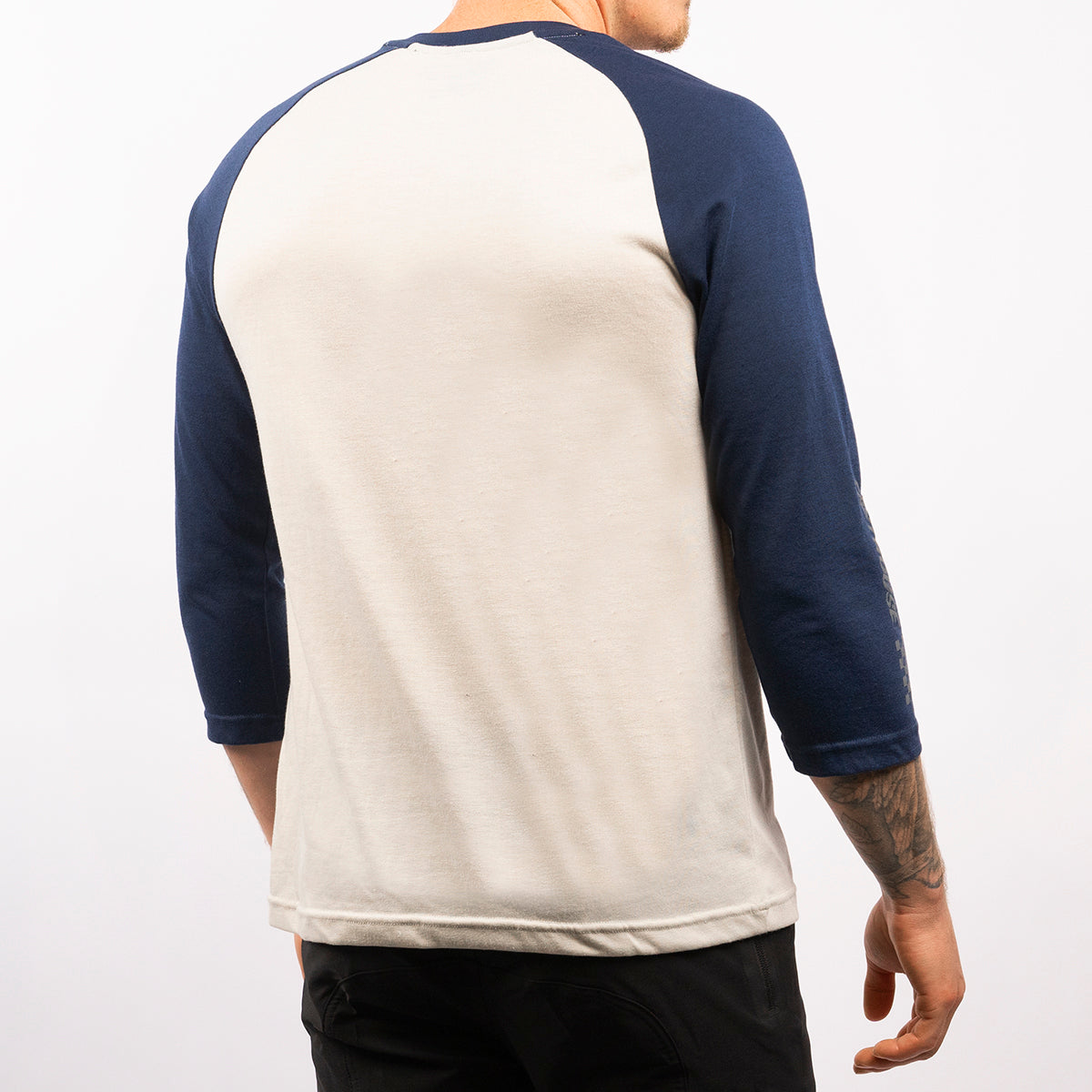 Swift Raglan Tech Tee - Midnight Navy/Cream Closeout