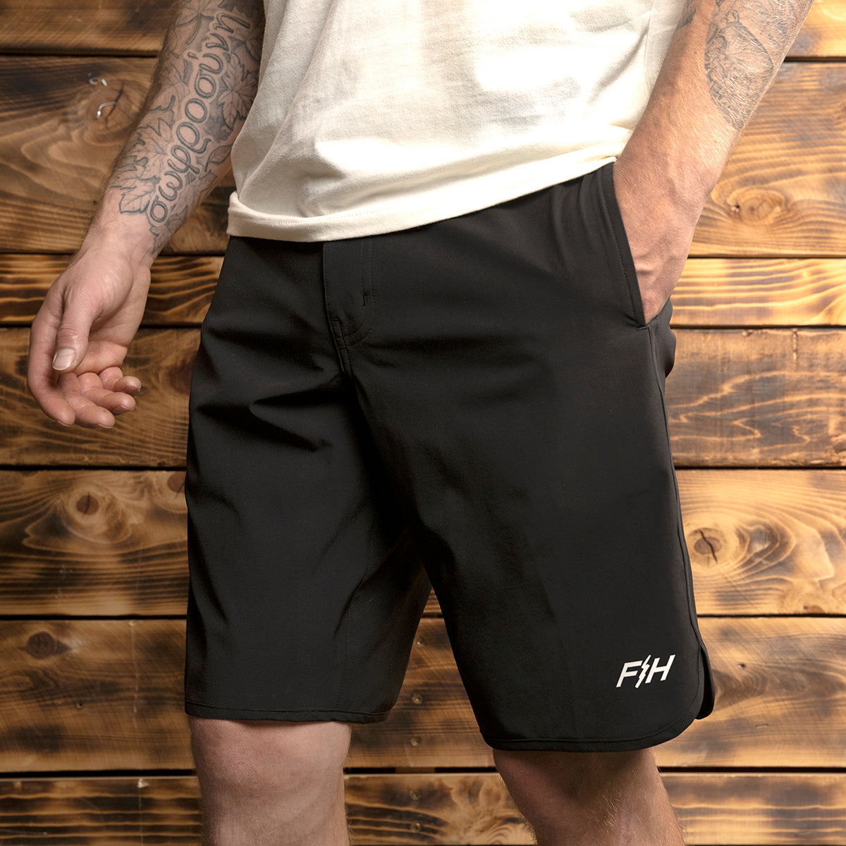Legend 21" Boardshort - Black Fasthouse