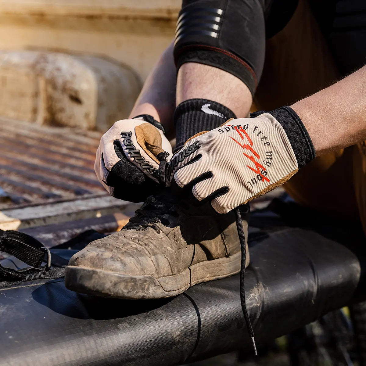 Speed Style Menace Glove - Cream - Fasthouse