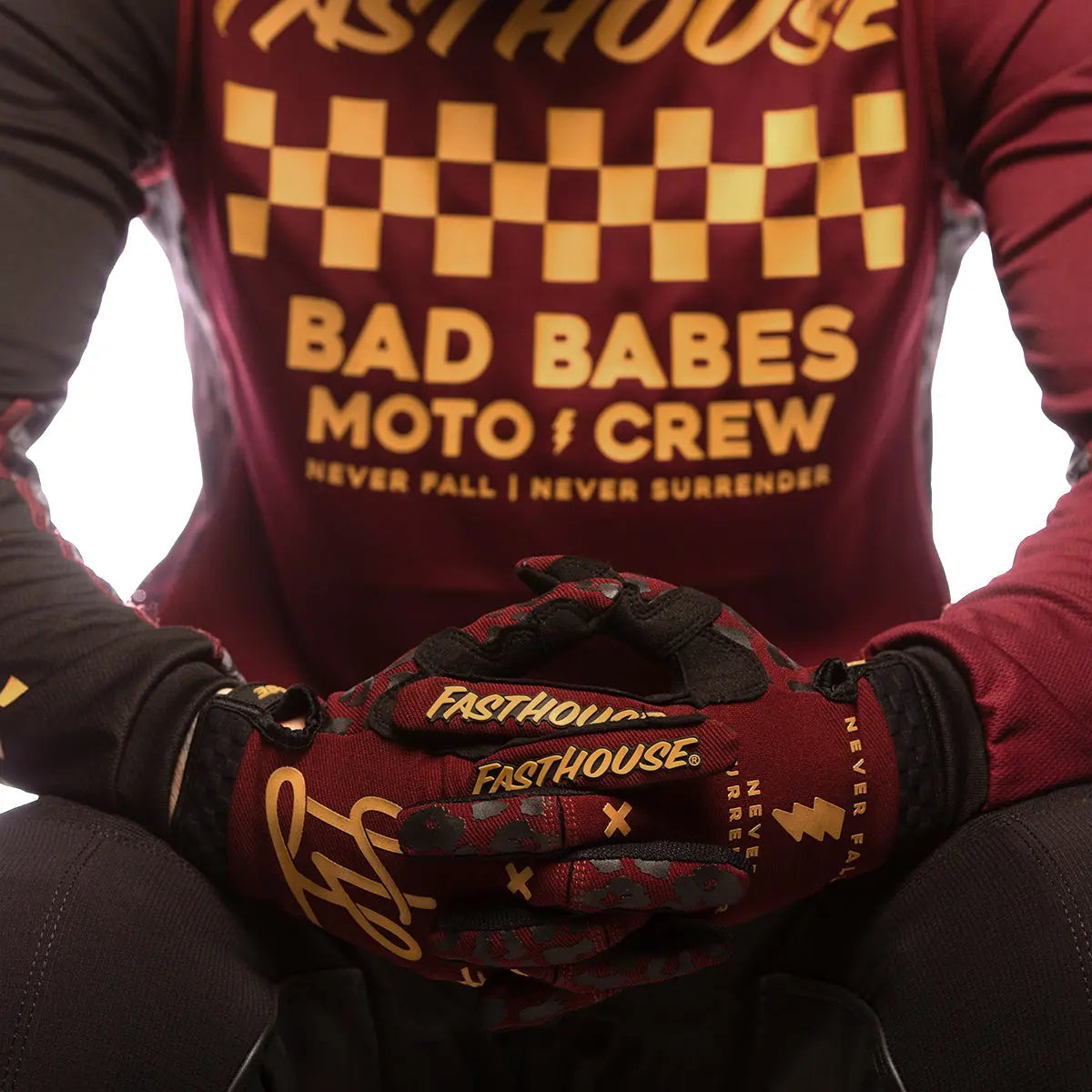 Speed Style Golden Women's Glove - Maroon