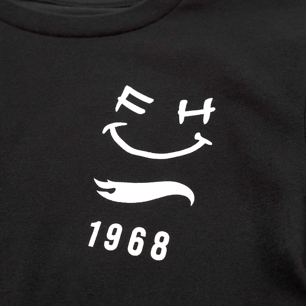 Hot Wheels Smirk Youth Tee - Black closeout