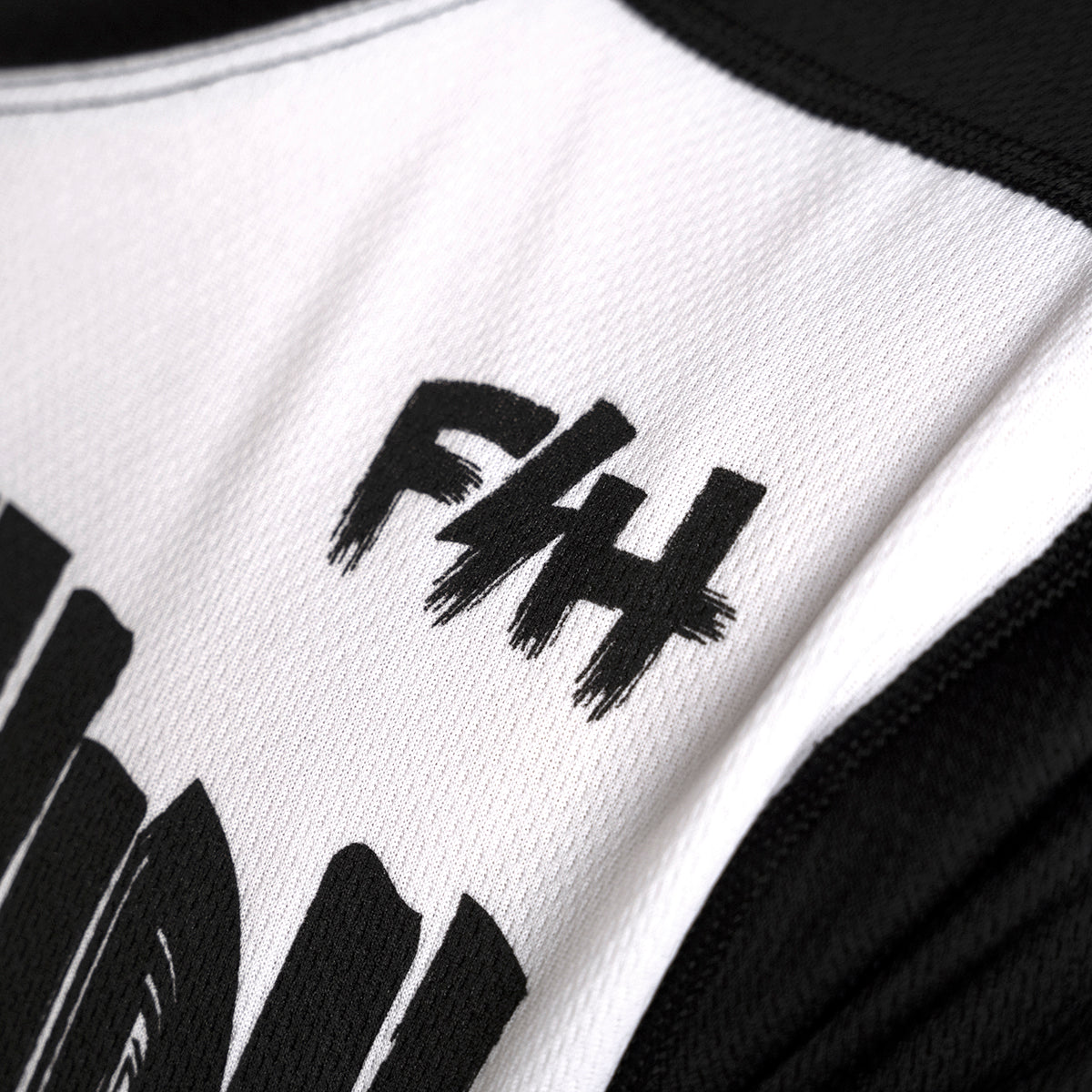 Still Smokin '22 Jersey - White/Black