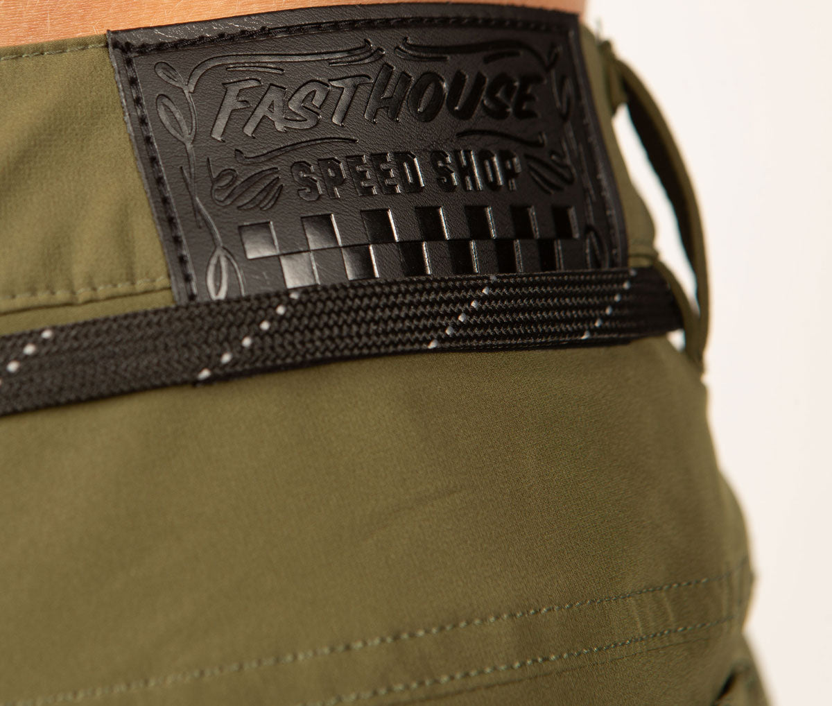 Kicker Short - Olive