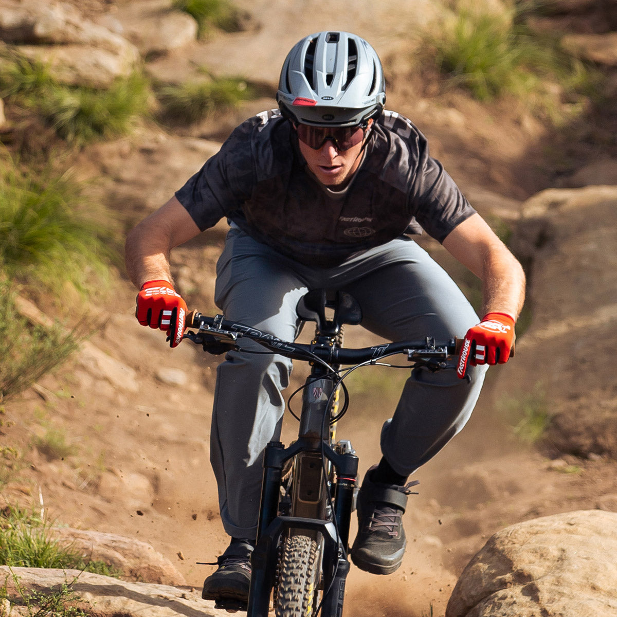 Kicker Pant - Charcoal