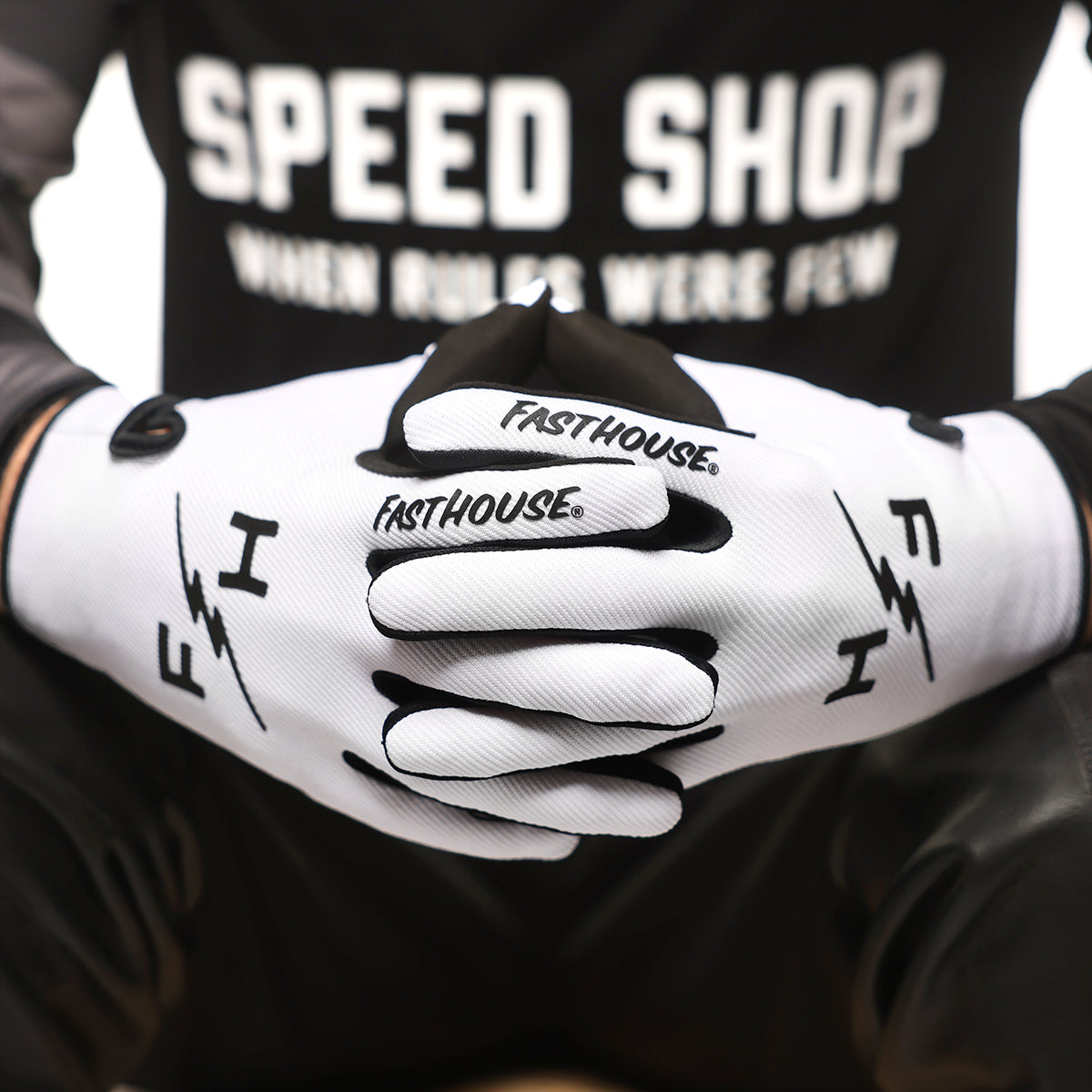 Carbon Eternal Glove -  White