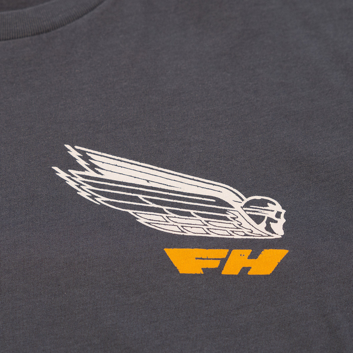 Flyer Tee - Graphite Black