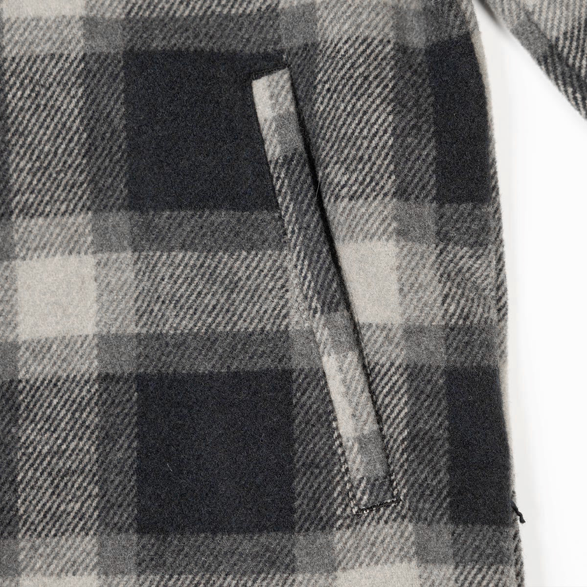 Folsom Heavyweight Flannel - Greige/Black