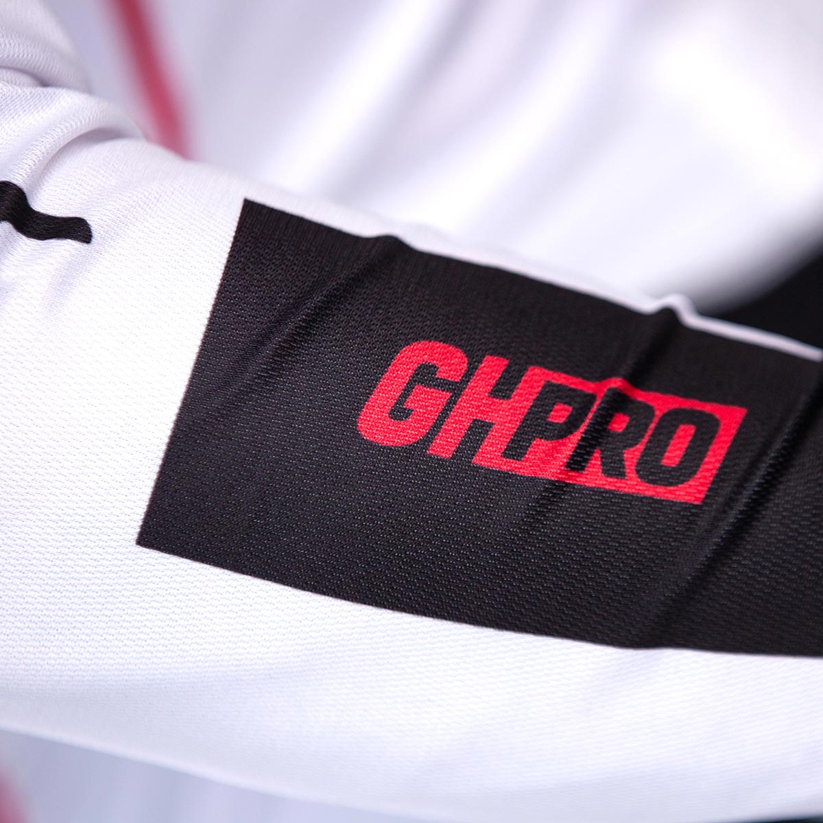 FH Brand / No Collab