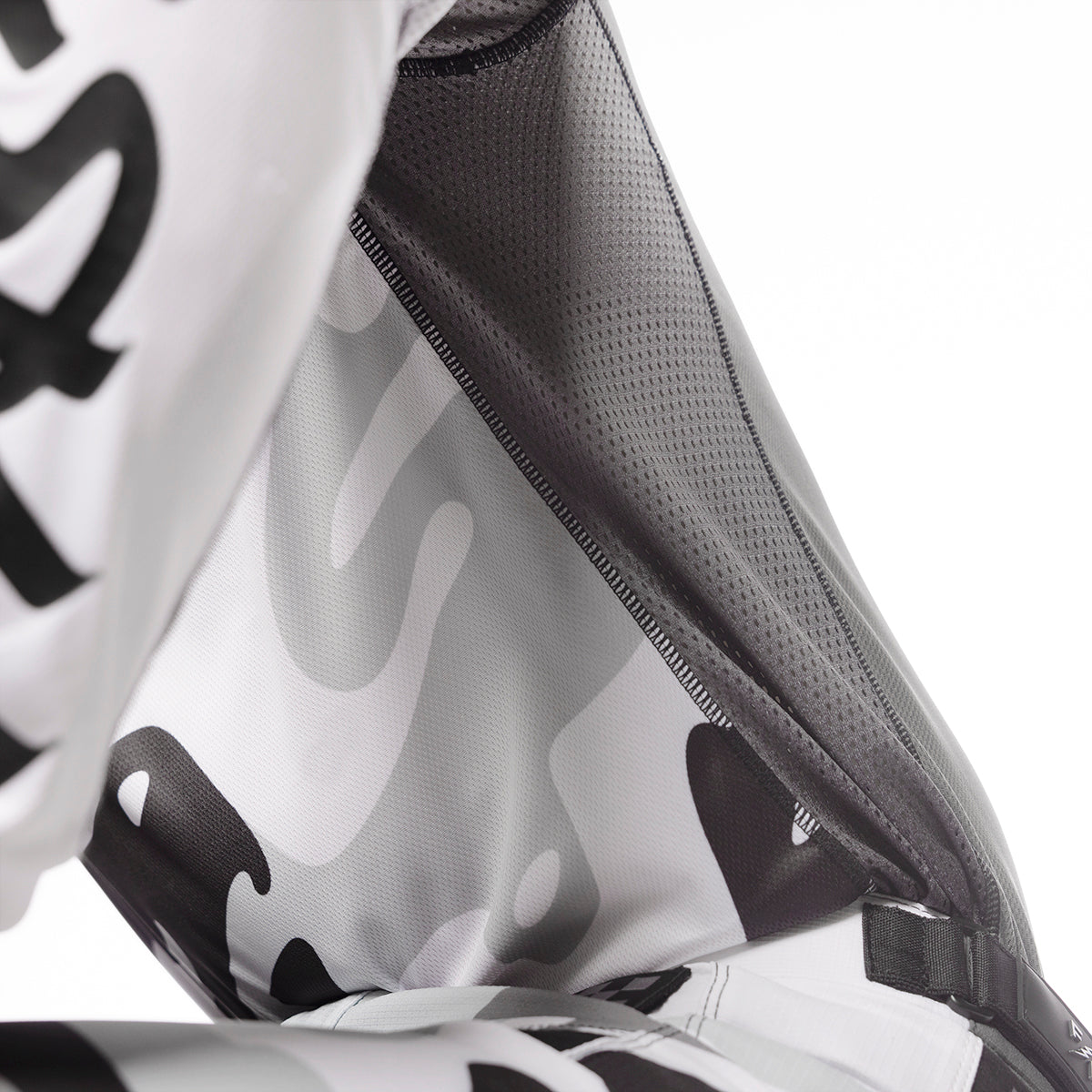 Grindhouse Riot Jersey - White/Black