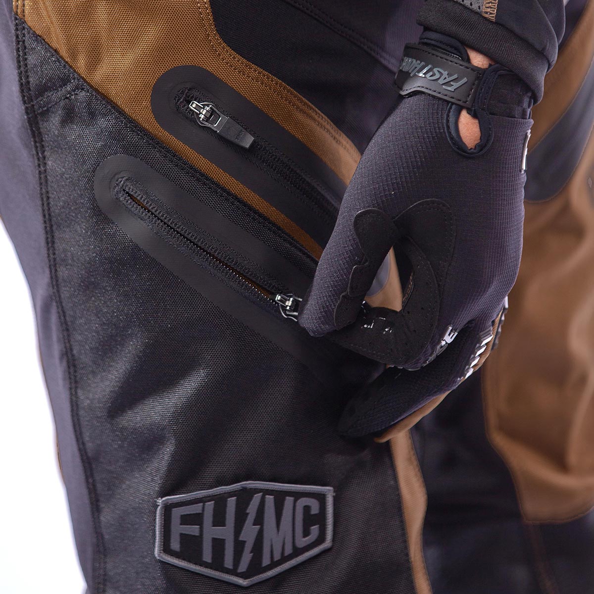 Off-Road Bronx Pant - Black/Camel