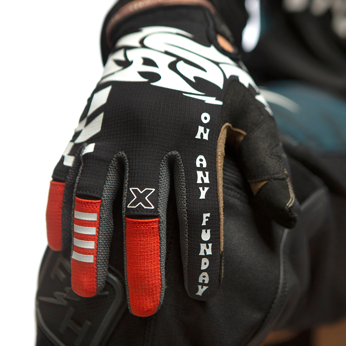 Speed Style Bereman Glove - Black/Infrared