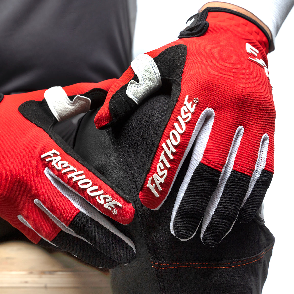 Speed Style Glove - Red/Black