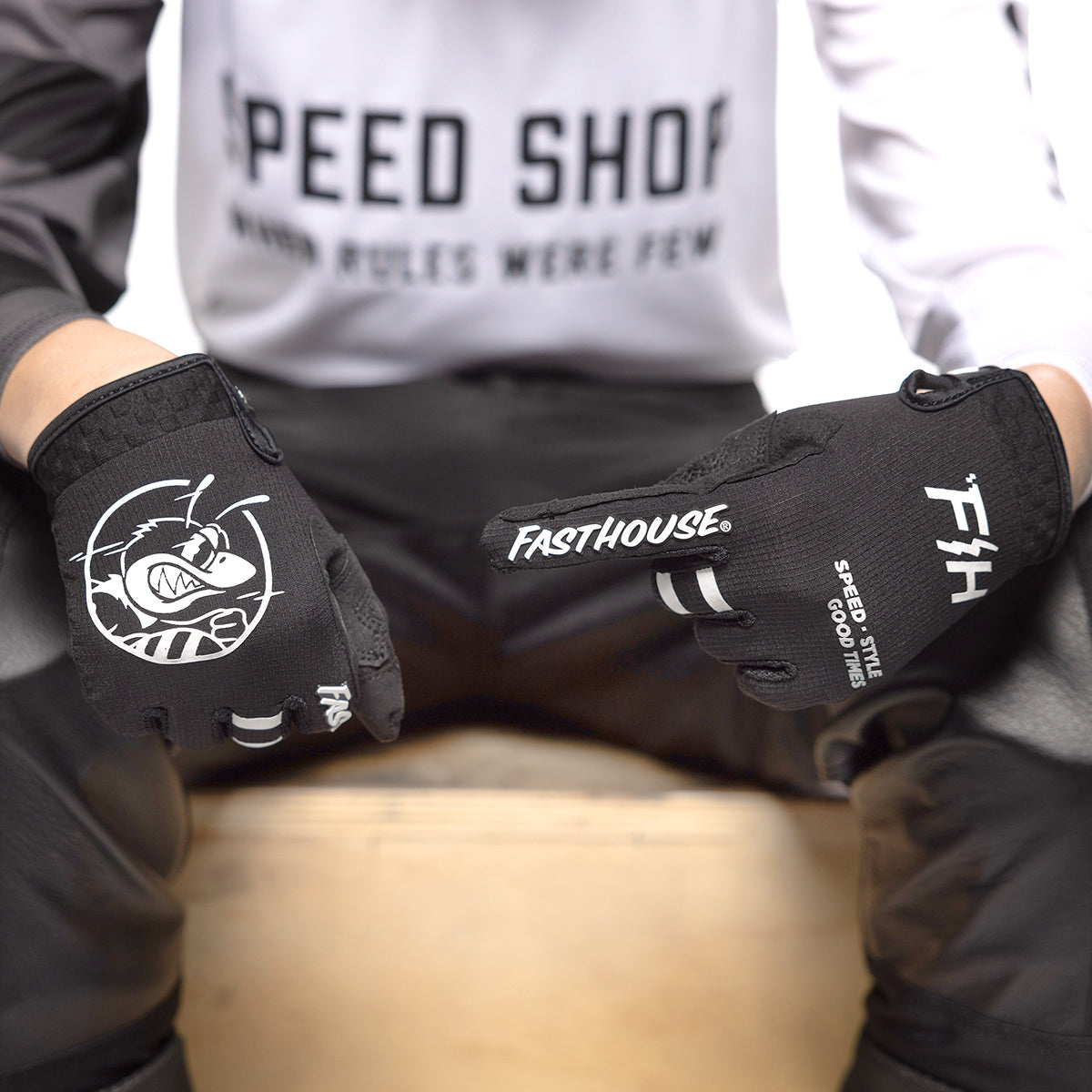 Elrod OG Youth Glove - Black