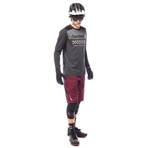 Crossline 2.0 Short - Maroon