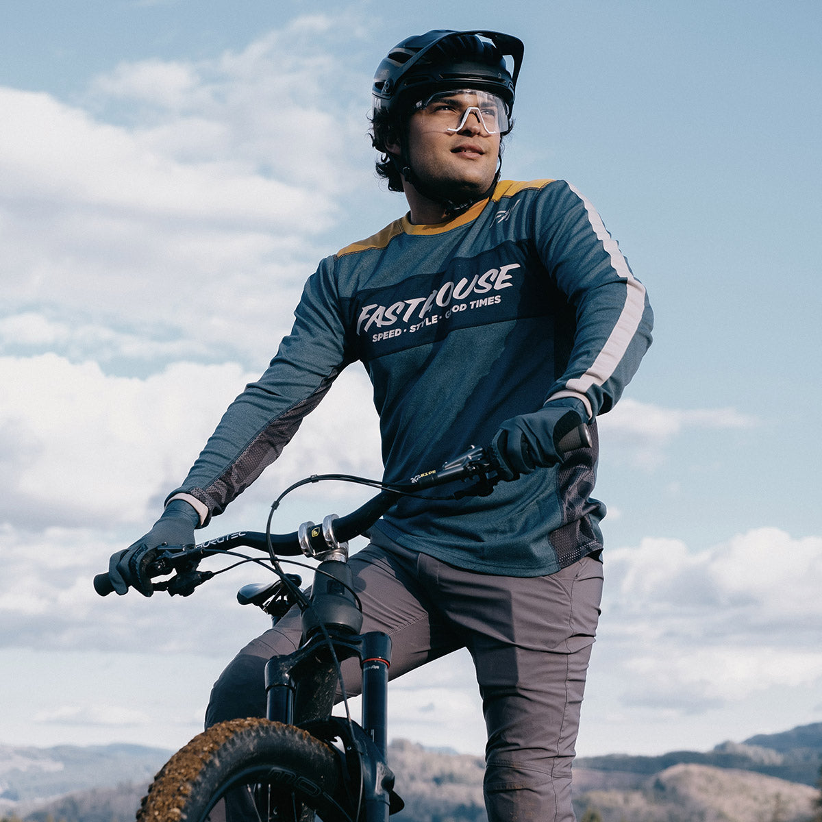 Shredder Pant - Gray