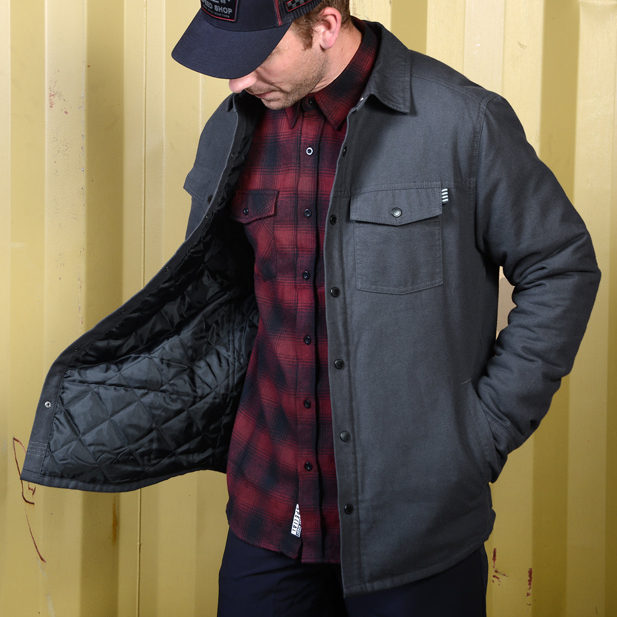 Elysian Quilted Flannel - Charcoal – Fasthouse