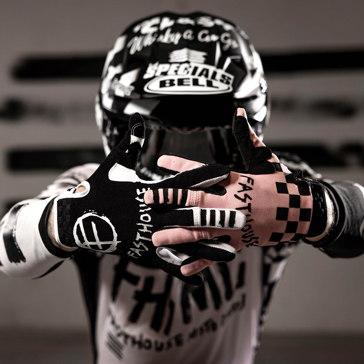 Speed Style Punk Youth Glove - Black/White/Pink