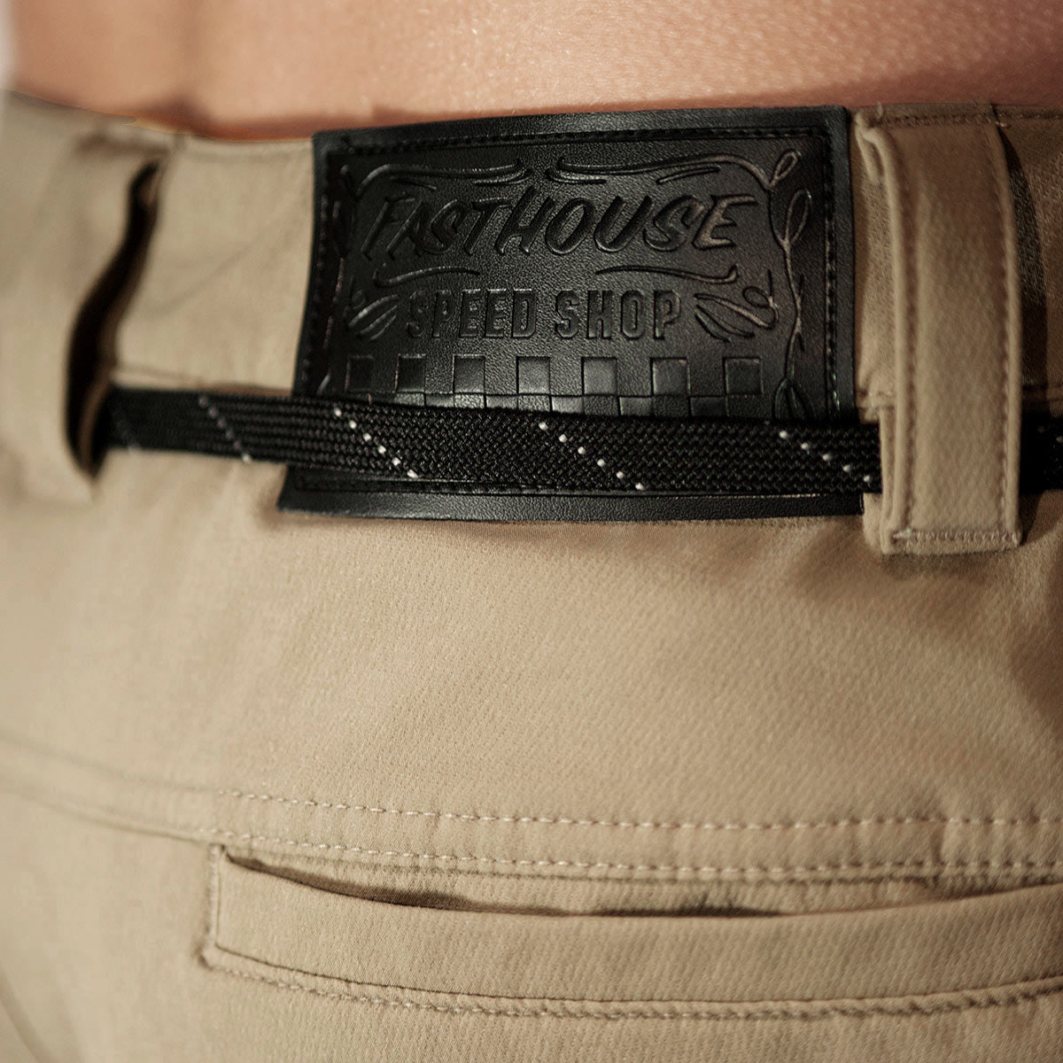 Kicker Short - Khaki