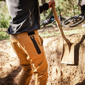 Shredder Pant - Camel