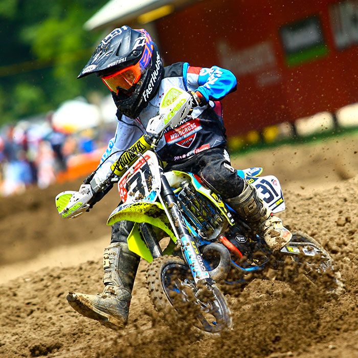 Bell Moto-9 MIPS Youth Helmet - Flying Colors Matte Black/White