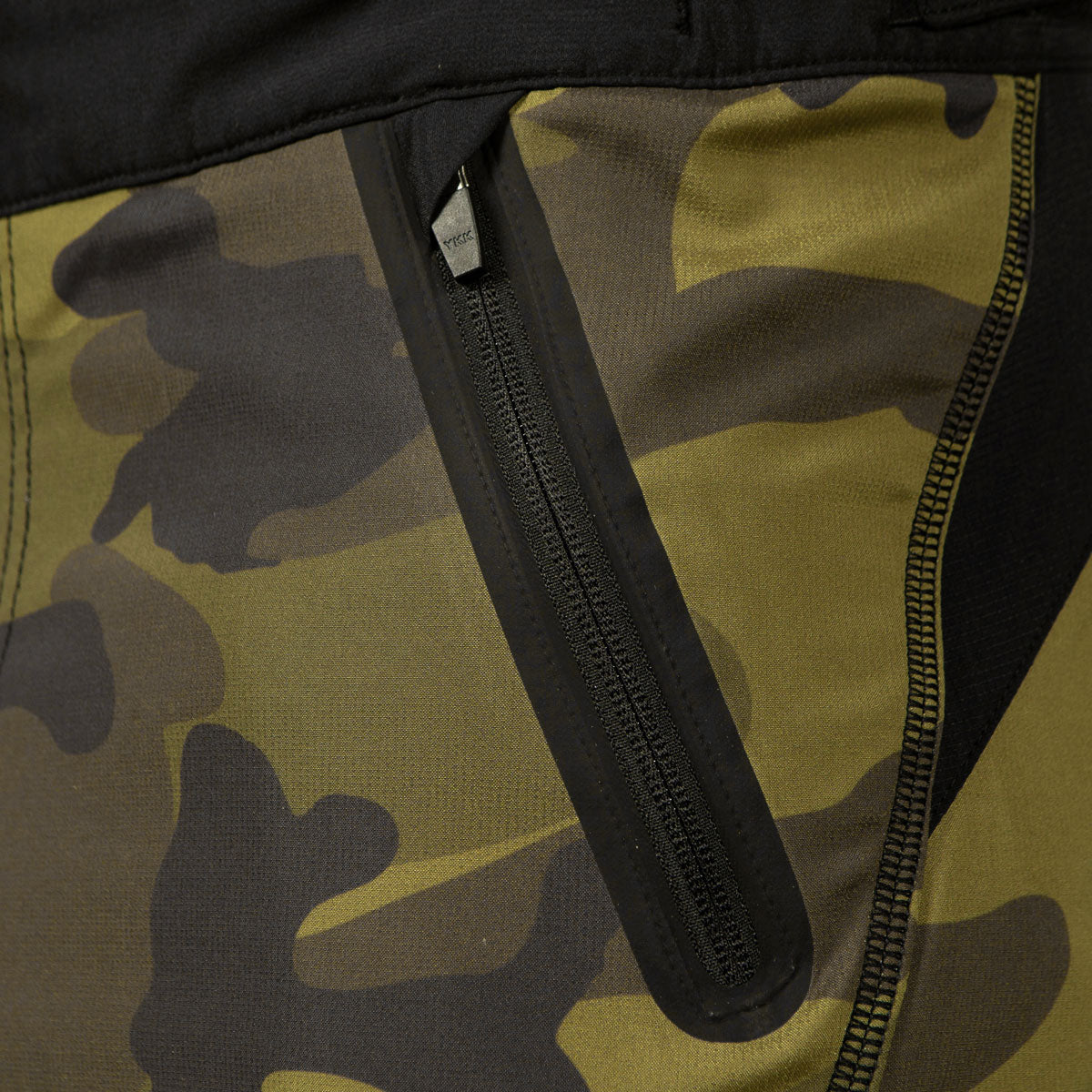 Crossline 2.0 Youth Short - Camo